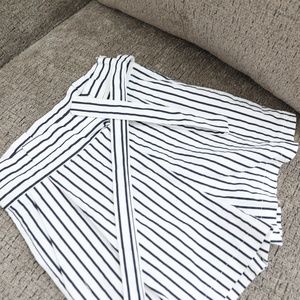 Black And White High Waisted Striped Shorts S